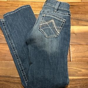 WOMENS ARIATS JEANS😻